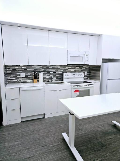 Tremont Smart 11 - A Kcm Property Cleveland Esterno foto